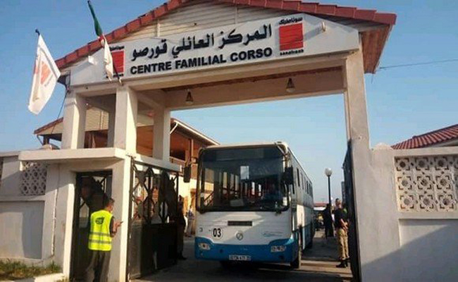 وصول 253 رعية جزائرية كانوا عالقين بروسيا إلى أرض الوطن