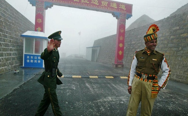 القوات الصينية تنسحب من سهل شهد المتنازع عليه مع الهند