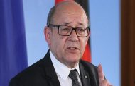 فرنسا تعترف بدعم حفتر