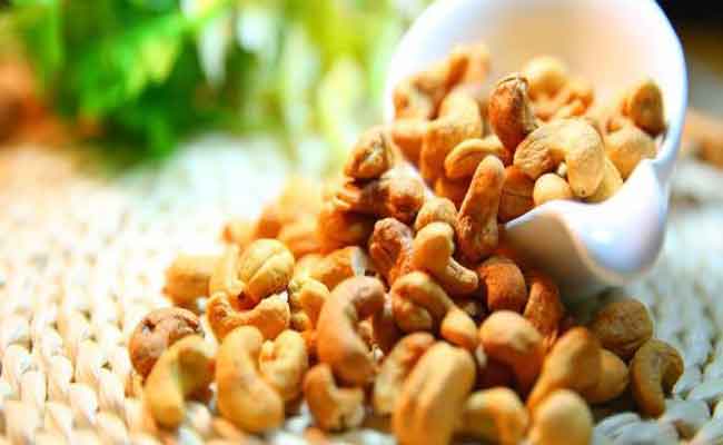 كيف يمكن أن يفيد تناول الكاجو المرأة الحامل؟…