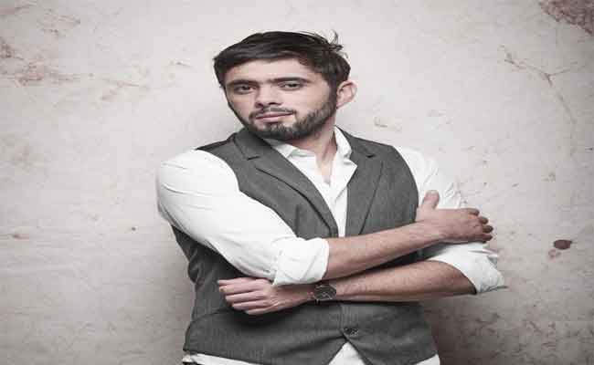 “وليلي “…تجربة غنائية ثالثة لأمين بابيلون بعد انفصاله عن فرقة”بابيلون”…