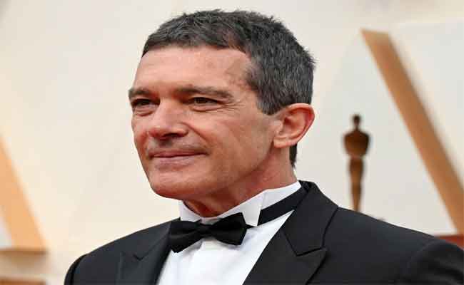 أنطونيو بانديراس في قبضة كورونا ويؤكد”أشعربارهاق أكثرمن المعتاد”…