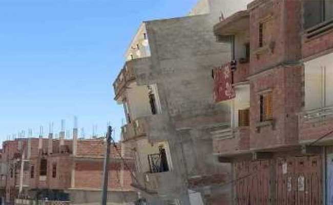 بداية هدم البنايات المصنفة في الخانة الحمراء بميلة