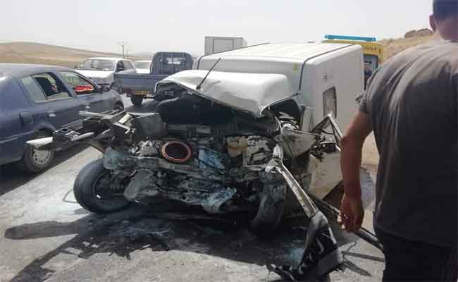 اصطدام سيارتين يخلف قتيلين و 3 جرحى في تيسمسيلت