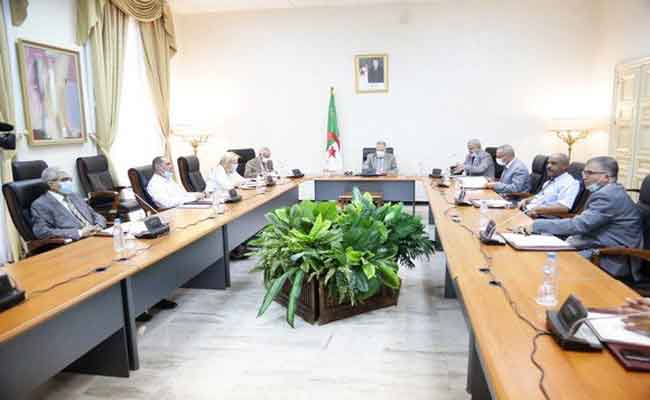 قوجيل يترأس اجتماعا لمكتب مجلس الأمة