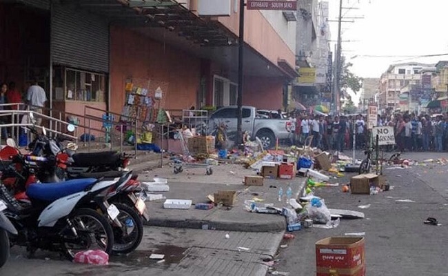 عشرات القتلى والجرحى في انفجارين بجنوب الفلبين