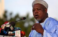 الإمام الأكبر بمالي يحذر الإنقلابيين من الغدر بالشعب