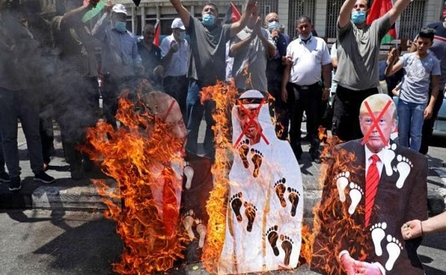 مظاهرات في فلسطين رفضا للإتفاق الإماراتي الإسرائيلي