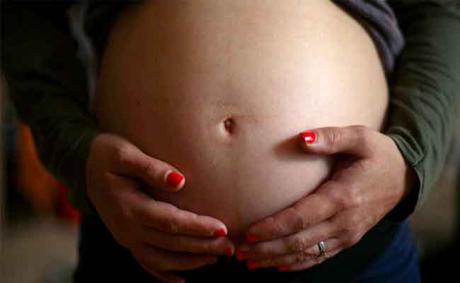 هل ينتقل فيروس كورونا الى الجنين خلال الحمل ويؤثر عليه؟…