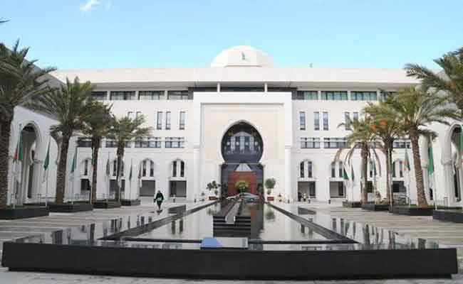 إدانة جزائرية للهجوم الارهابي ضد موكب حاكم ولاية بورنو شمال نيجيريا