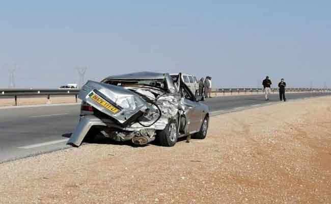 اصطدام تسلسلي لثلاث مركبات يخلف قتيلان و 6 مصابين بالأغواط