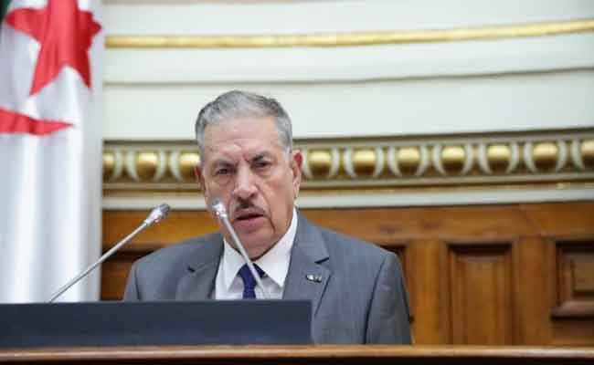 قوجيل : مفهوم الدستور يعد ركيزة الدولة لبناء “الجمهورية الجديدة”