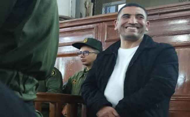 محاكمة كريم طابو المتابع بتهمة “إضعاف معنويات الجيش”  تتأجل ليوم 26 أكتوبر القادم