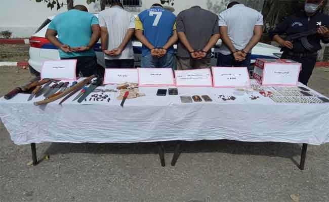 تفكيك عصابة إجرامية روعت الساكنة بالذرعان بالطارف