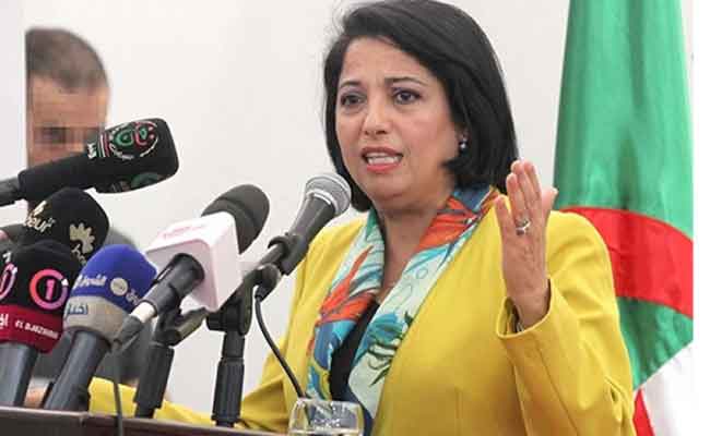 تجمع أمل الجزائر “تاج ” يزكي فاطمة الزهراء زرواطي رئيسة للحزب خلال مؤتمره الاستثنائي