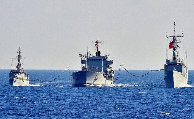 مغادرة سفينة التنقيب التركية المياه اليونانية