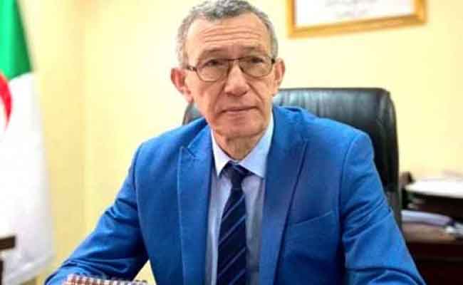 بلحيمر : “إذا كان الشعب متفقا مع ما جاء في مشروع الدستور فذلك هو التوافق المنشود”