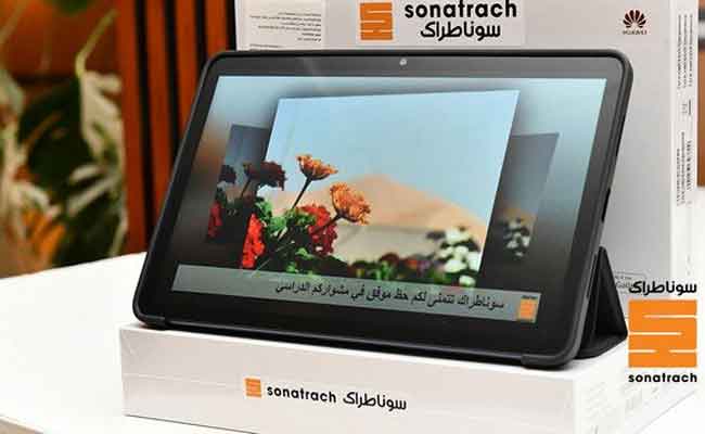 سوناطراك تدعم مناطق الظل بعدة أجهزة و معدات معلوماتية