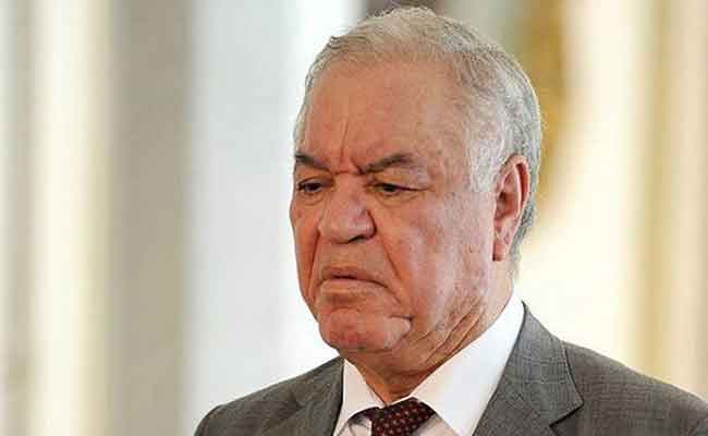 المجاهد و الدبلوماسي السابق عبد القادر حجار في ذمة الله