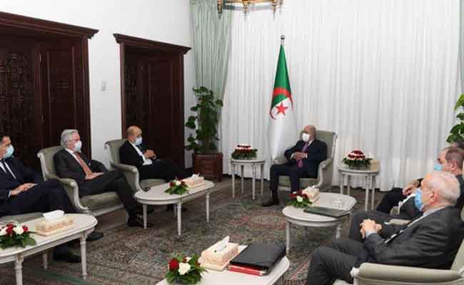 استقبال رئيس الجمهورية لوزير أوروبا و الشؤون الخارجية الفرنسي