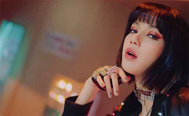 ليسا أول نجمة كيببوب كورية تروج لمنتجات “Mac cosmetics”العالمية…