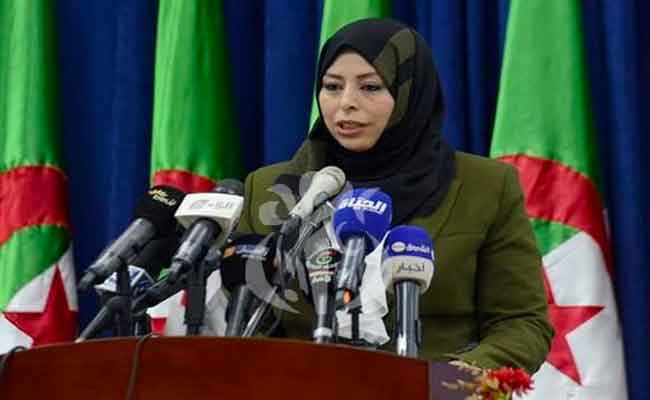 بسمة عزوار : الترسانة القانونية التي تضمنها مشروع الدستور ستعرف مراجعة “نوعية وعميقة”