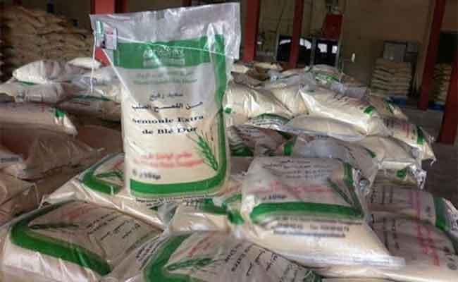 مديرية التجارة تكذب أخبار ندرة مادة السميد و تؤكد وفرتها