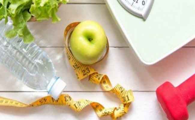 في 5 أيّام فقط إخسري الوزن الزائد مع رجيم التفاح والماء!…