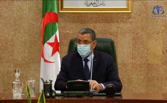 الحكومة تضع مخططا استعجاليا فوريا لاحتواء انتشار وباء كورونا