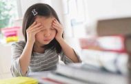 كيف يمكن أن تحدّوا من القلق المدرسيّ عند طفلكم؟...