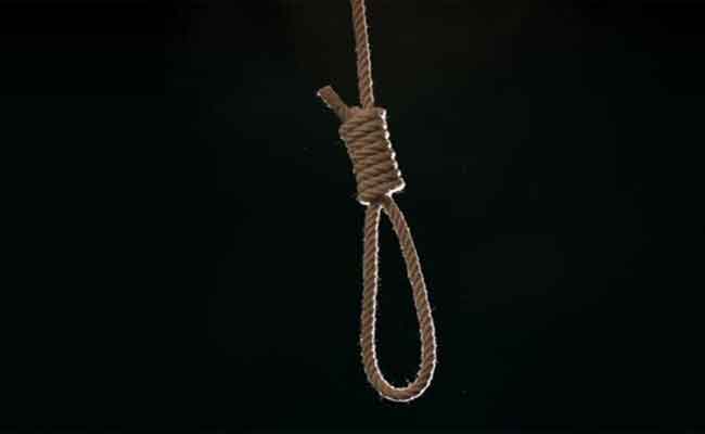 العثور على عون شرطة مشنوقا بحبل في ظروف “غير محددة” بالبويرة