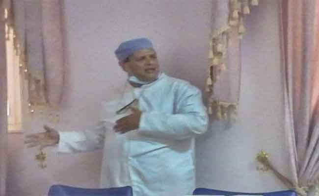 كورونا تنهي حياة طبيب بالمدية