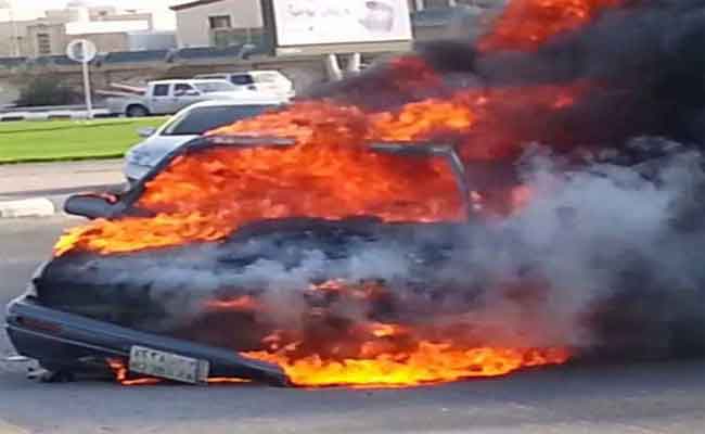 وفاة سائق سيارة و مرافقته حرقا داخل سيارة في تلمسان