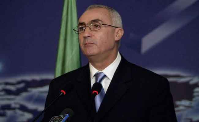 وزير الاتصال الأسبق عبد الرشيد بوكرزازة يلبي نداء ربه