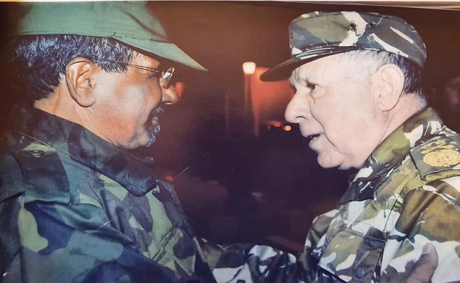 رعونة قرارات الجنرال شنقريحة تسببت للجزائر بعزلة دولية