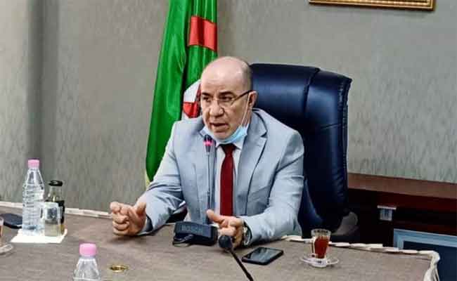 بلمهدي يؤكد أن 14 ألف مسجد تقام فيها الصلوات الخمس وصلاة الجمعة حاليا