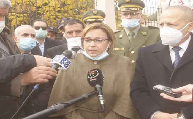 كريكو تبرز ضرورة انخراط  الحركة الجمعوية و وسائل الإعلام في عملية التكفل بالأشخاص بدون مأوى