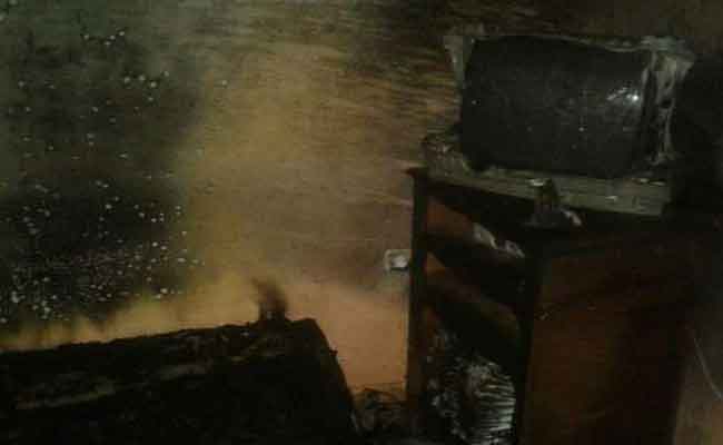 مقتل عجوز تسعينية و إصابة ثلاثة آخرين إثر حريق منزل بقرية إيغندوسن بتيزي وزو