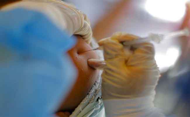 بأمر من رئيس الجمهورية تبون : التلقيح ضد كورونا ابتداء من شهر جانفي 2021