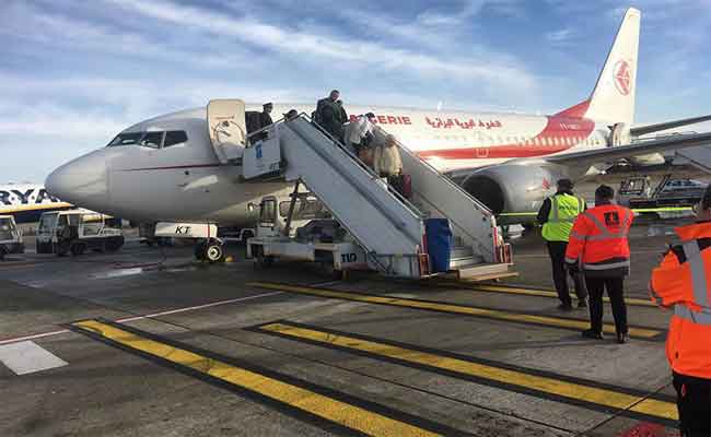 اجلاء الرعايا الجزائريين العالقين في الخارج من 4 إلى 19 ديسمبر عبر 24 رحلة