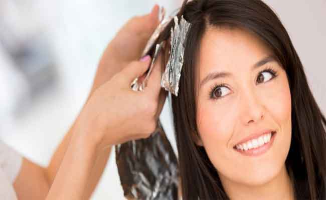 في أي شهرٍ يمكنكِ صبغ شعركِ خلال الحمل؟…