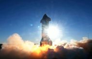 صاروخ ستارشيب من سبيس إكس يسجل رقماً قياسياً في التحليق التجريبي...