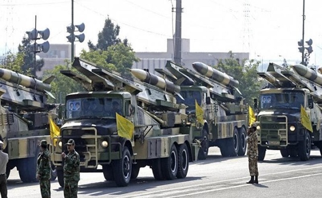 الحرس الثوري ينقل صواريخ وطائرات مسيرة إلى العراق