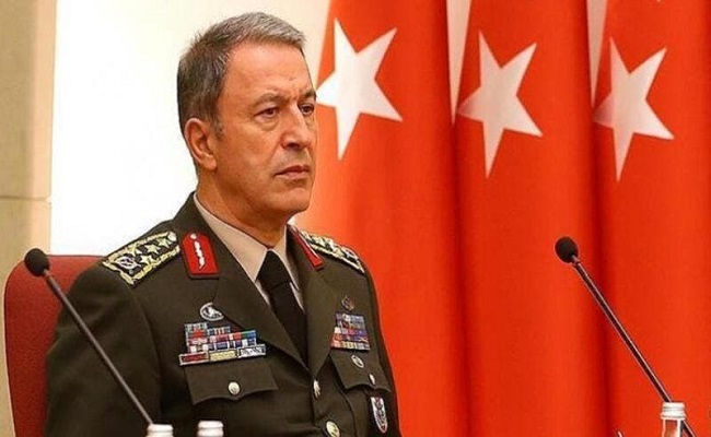 وزير الدفاع التركي وقادة الجيش يتوجهون إلى ليبيا