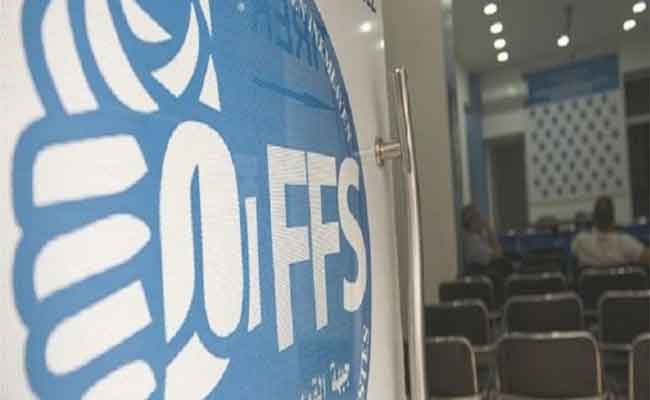 الأفافاس تدعو إلى بعث حوار وطني شامل و ديمقراطي يضم كافة القوى الحية للمجتمع