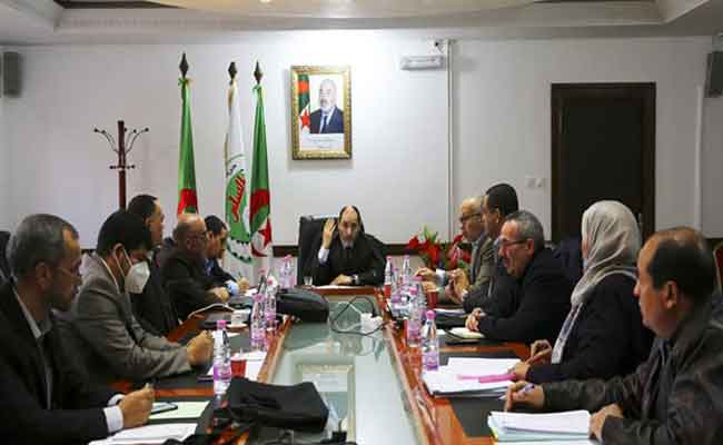 حركة مجتمع السلم تدعو إلى فتح تحقيقات بعد اعترافات أويحيى في المحكمة