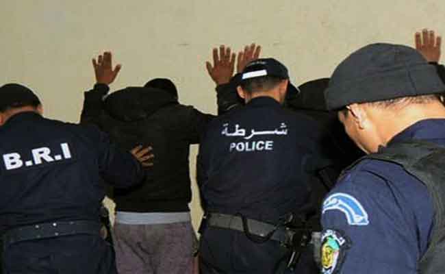الإطاحة بعصابة إجرامية مختصة في السرقة بتلمسان