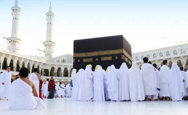 احتمال ارتفاع تكلفة أداء مناسك العمرة بنحو 25 الى 40 بالمائة