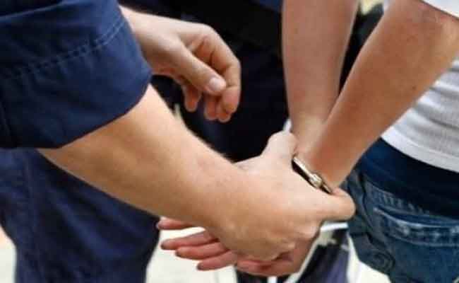 الإطاحة بقاتل شاب بالمدية