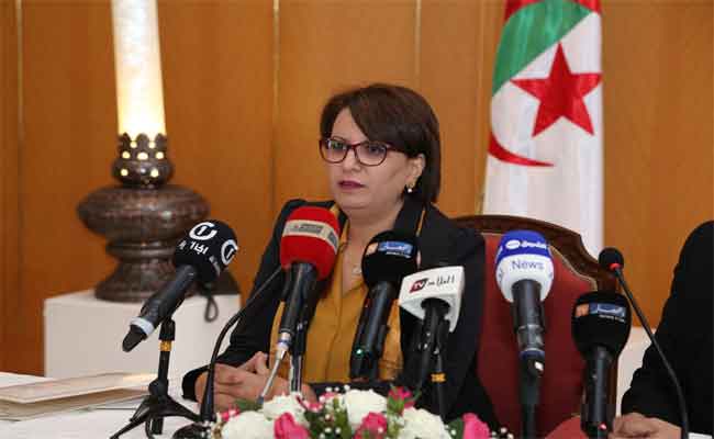 وزارة الثقافة تتدخل لمعالجة أثار تخريب موقع تازولت في باتنة…